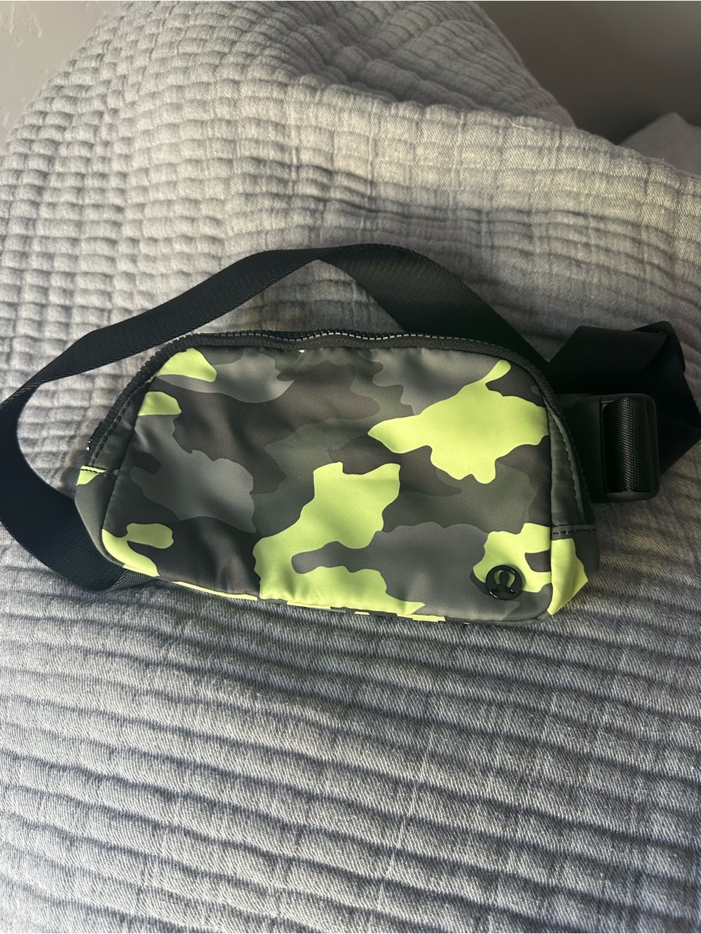 Lululemon Neon Green Camo Waist Pack